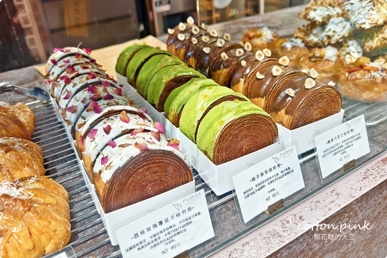 台中沙鹿甜點懶人包-傳統、新奇、排隊美食通通有！富宇云集就在沙鹿超級樞紐