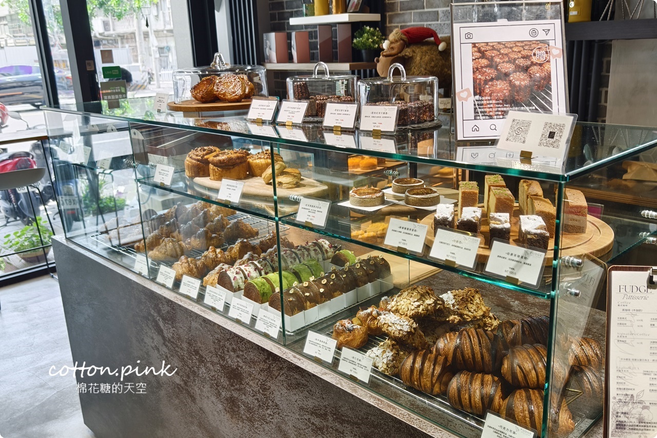 台中沙鹿甜點懶人包-傳統、新奇、排隊美食通通有！富宇云集就在沙鹿超級樞紐