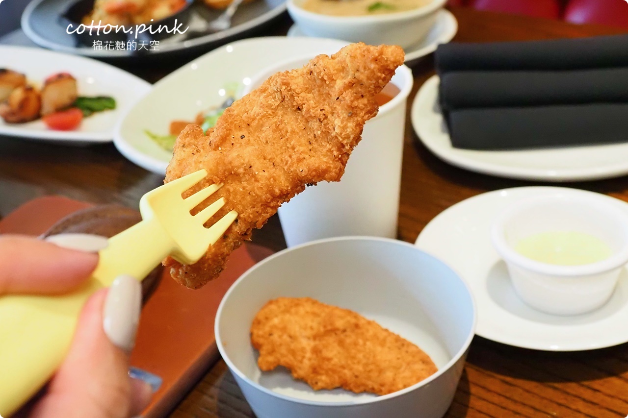 台中牛排|傑克兄弟牛排館就在公益路!獨家黑麥麵包吃到飽.復古遊戲機免費玩