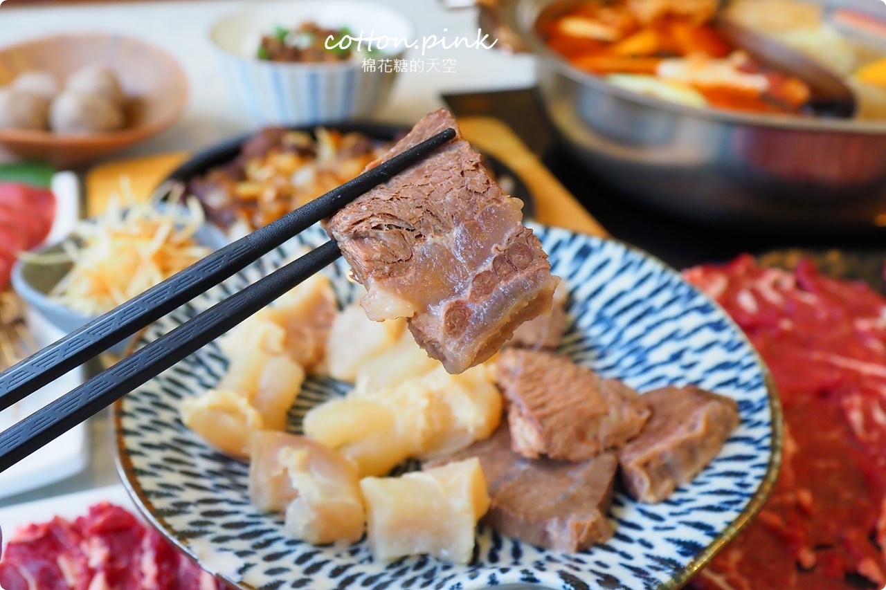 台中也吃得到溫體牛肉火鍋啦!森鄰鍋物美得不輸網美咖啡廳耶