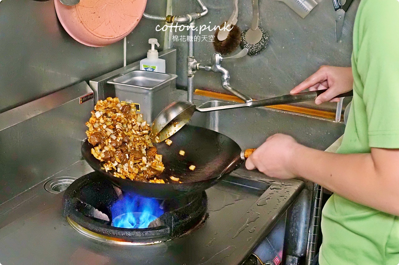 台中也吃得到溫體牛肉火鍋啦!森鄰鍋物美得不輸網美咖啡廳耶