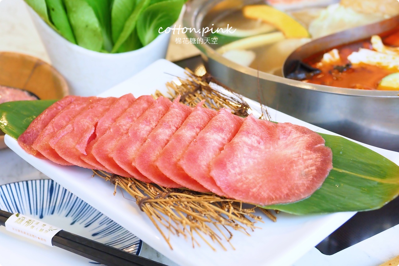 台中也吃得到溫體牛肉火鍋啦!森鄰鍋物美得不輸網美咖啡廳耶
