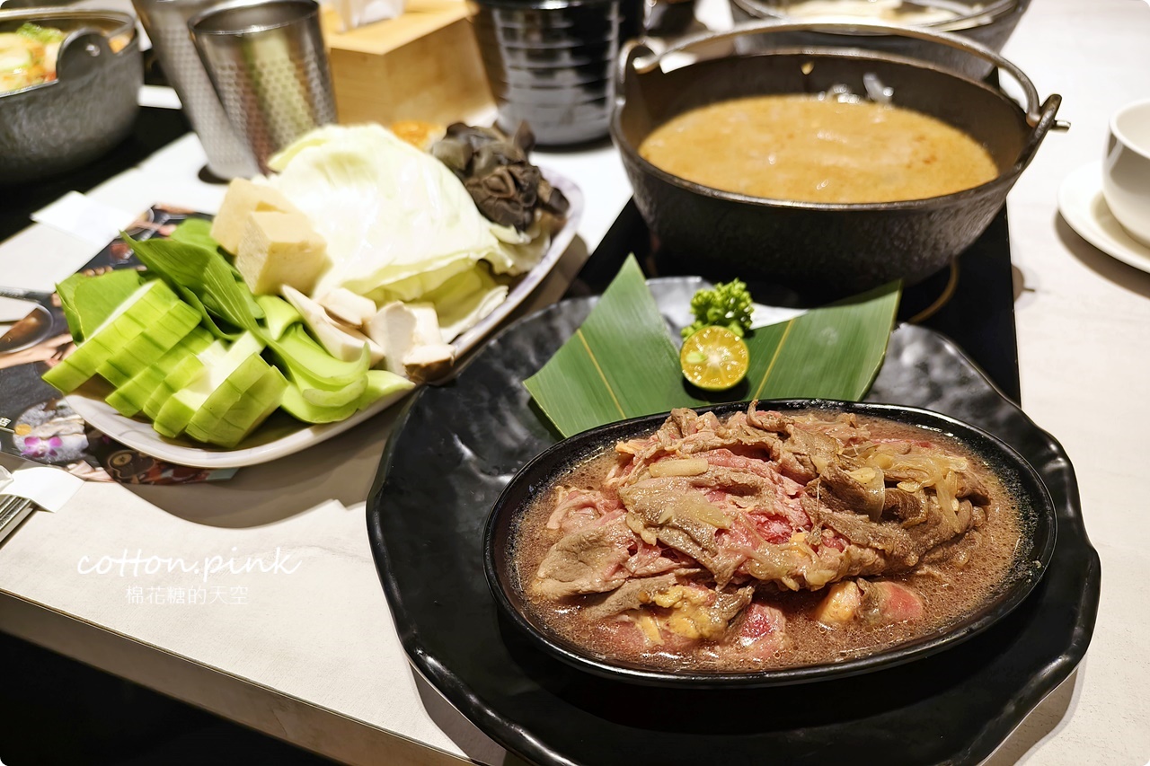 台中火鍋大熱門!肉多多火鍋宵夜爆吃180分!築間.萬客什鍋推這味