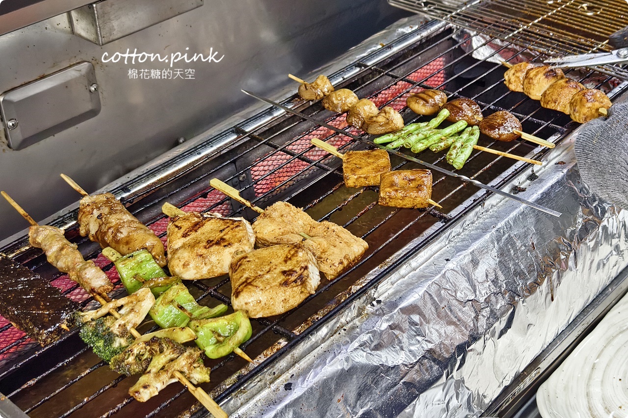 台中逢甲夜市串燒店大升級!柒息地居酒屋增加內用座位區~菜單選擇更多了