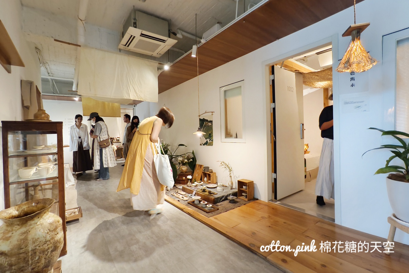 台中市集推薦|文青行旅裡逛ROOM ROOM市集~吹冷氣免曬太陽就是舒服