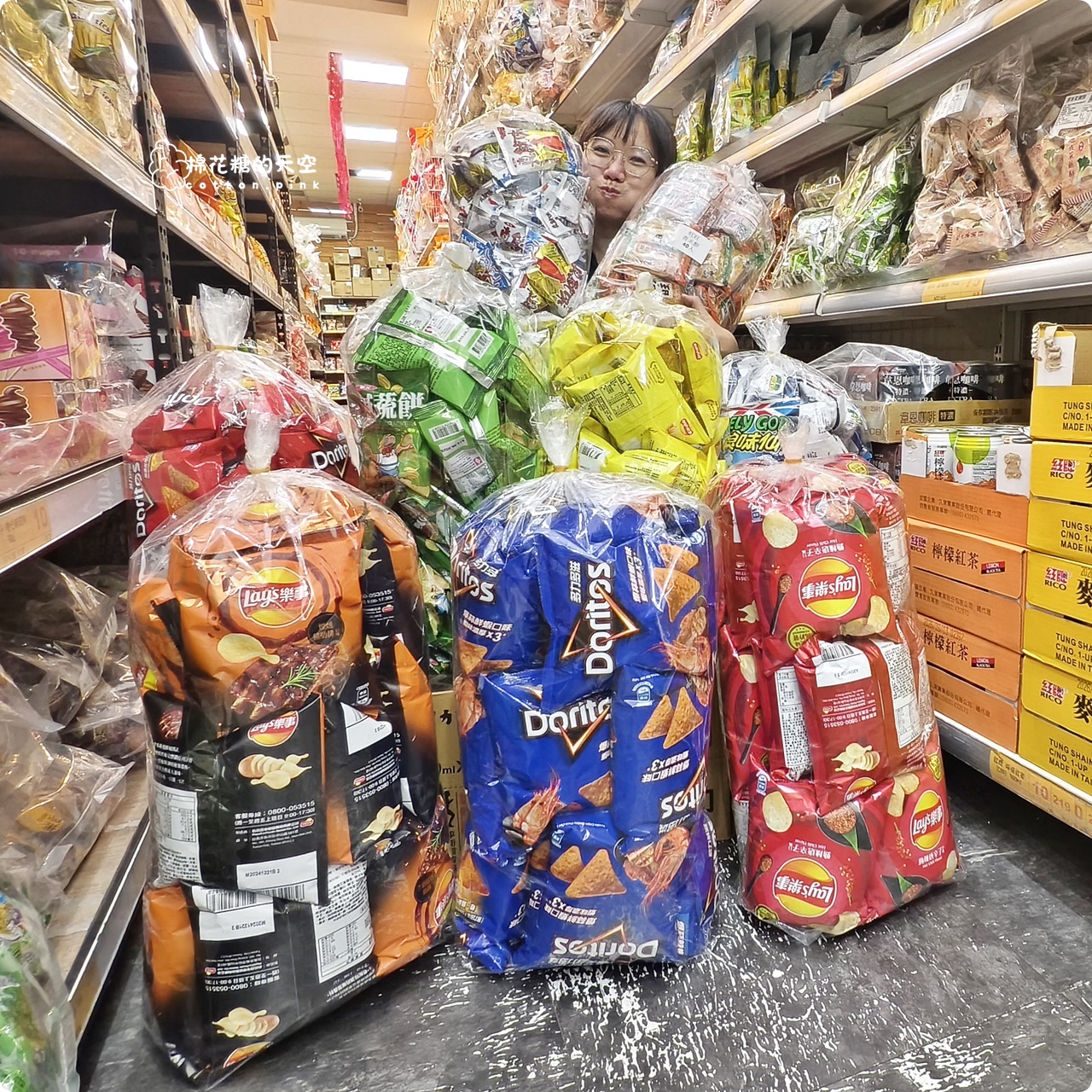 台中糖果批發找台灣e食館！萬聖節糖果選擇多~大包小包通通有！