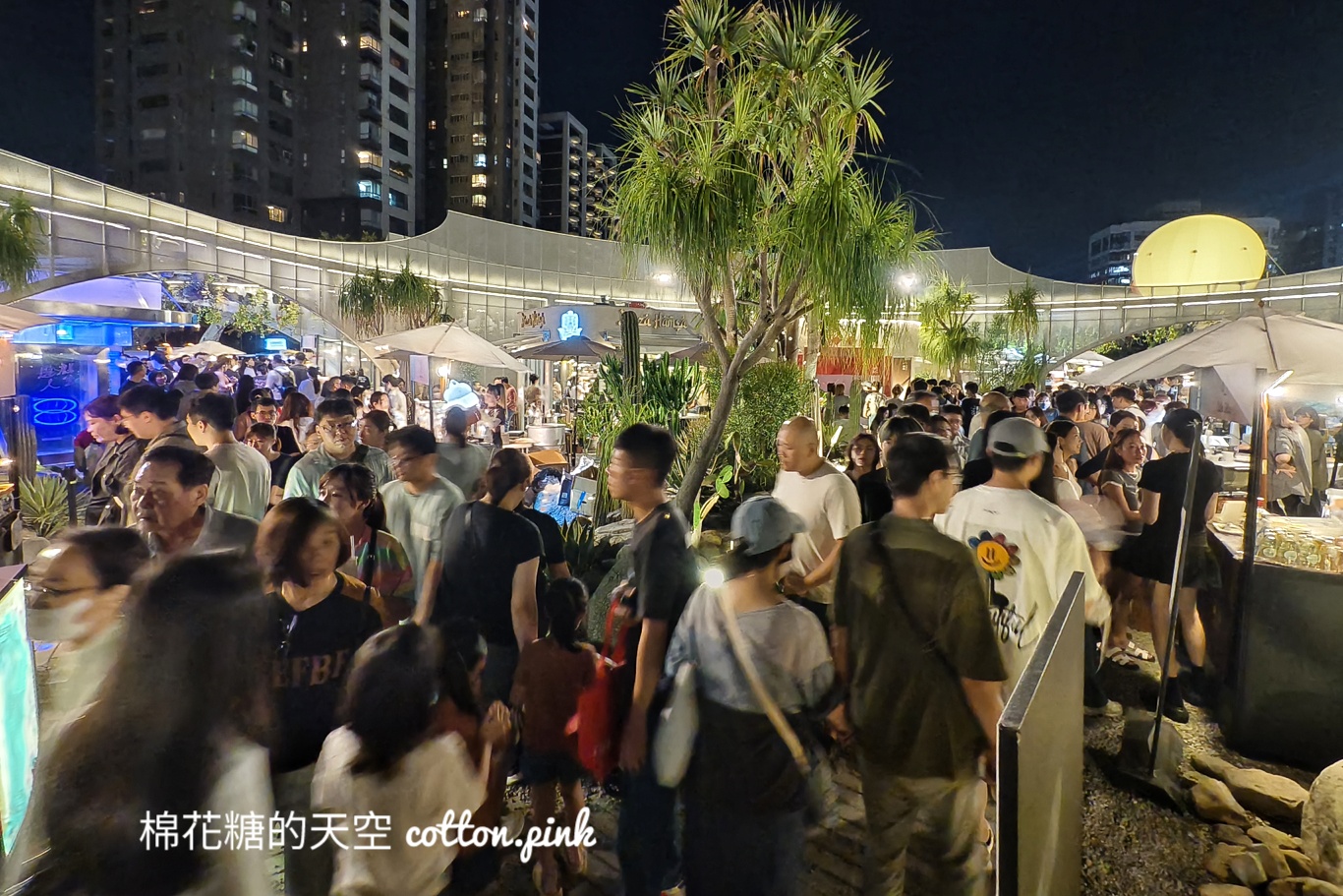 爵士音樂節旁最夯美食市集-出外爵食祭超多人氣攤位！野餐續攤都合適