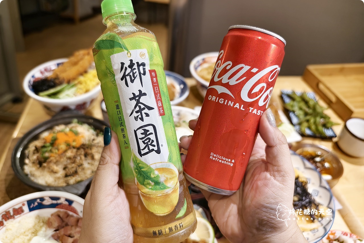 中友百貨旁小小麥烏龍麵專賣一中店日式氛圍滿滿!用餐區升級吃起來