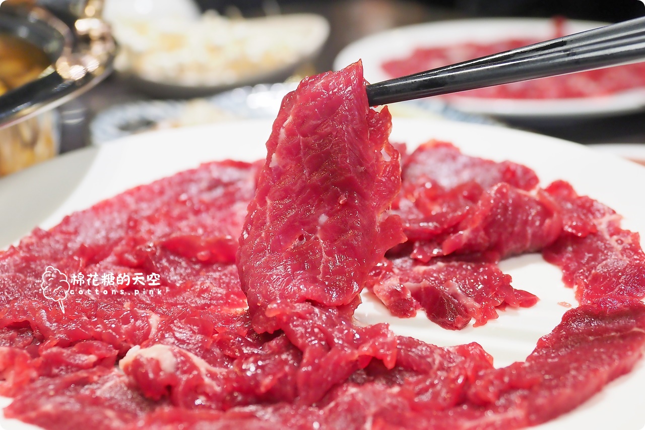 台中火鍋這裡也吃得到溫體牛! 牛老總五權店雙人套餐超划算