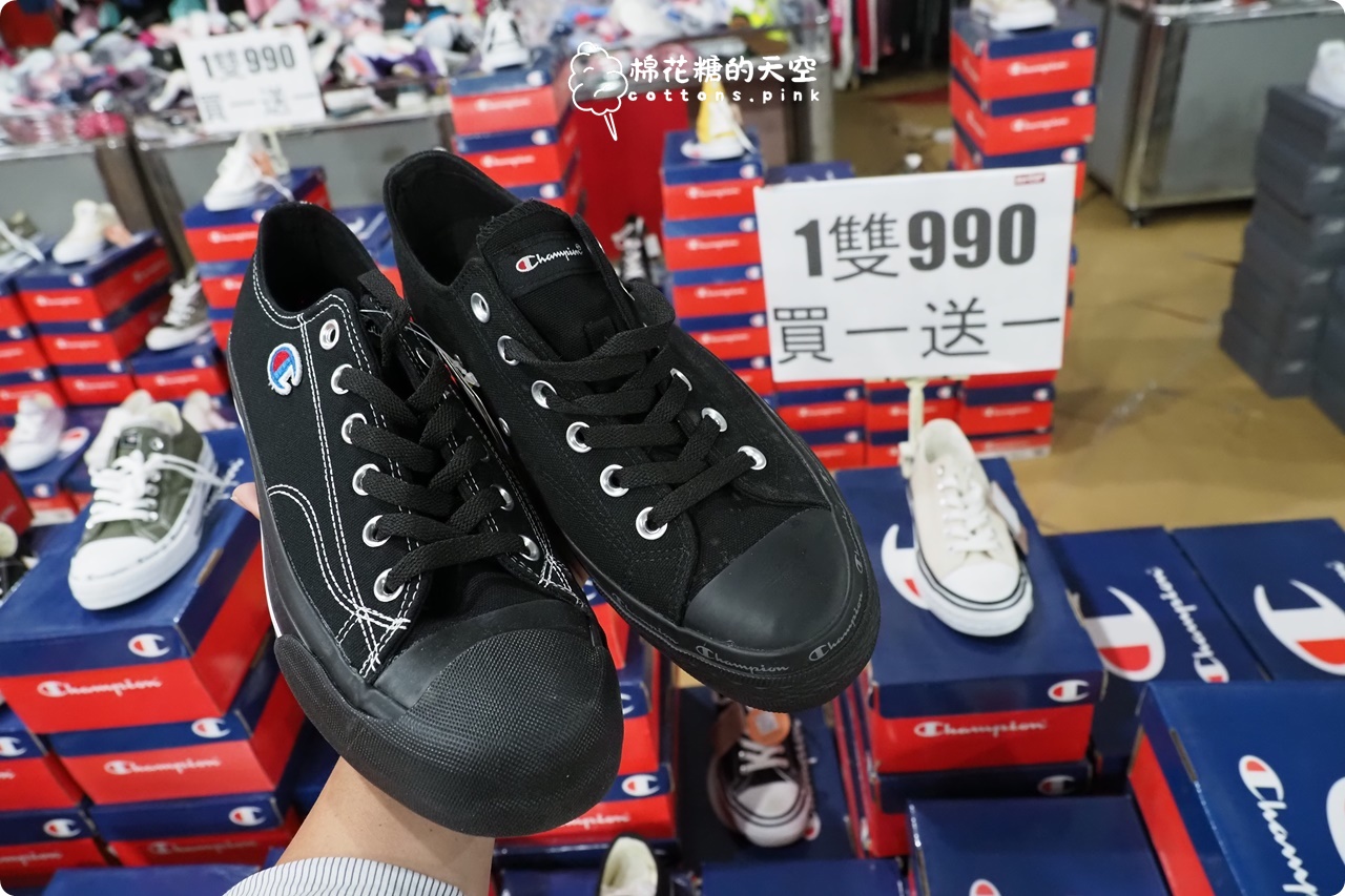 最後幾天~卡通童鞋三雙500.品牌運動鞋下殺五折最低只要990！