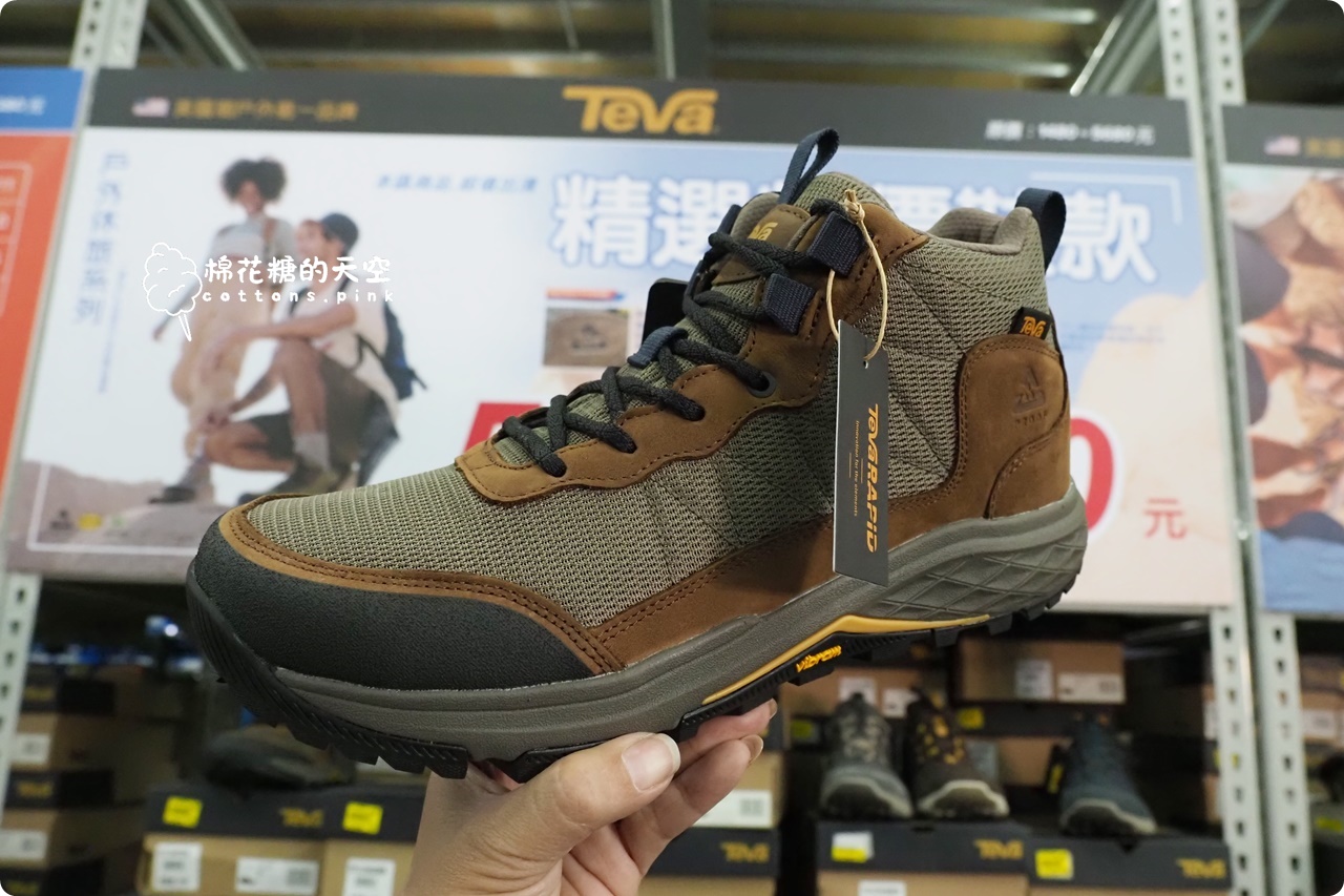 台中在地鞋廠開倉買一送一!開賣首日就爆人潮~童鞋.登山鞋都優惠