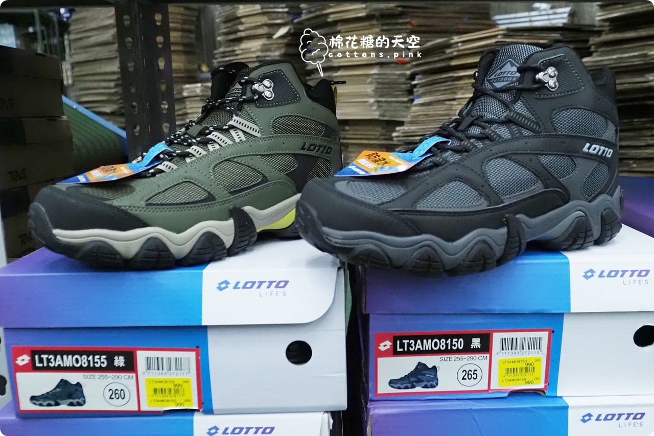 台中在地鞋廠開倉買一送一!開賣首日就爆人潮~童鞋.登山鞋都優惠