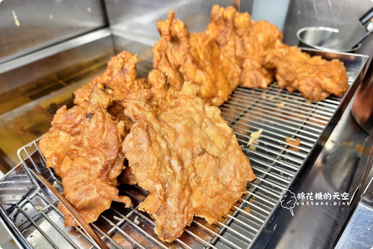 台中泰式平價個人套餐推薦|帢凸帢泰式料理新分店還有火鍋唷