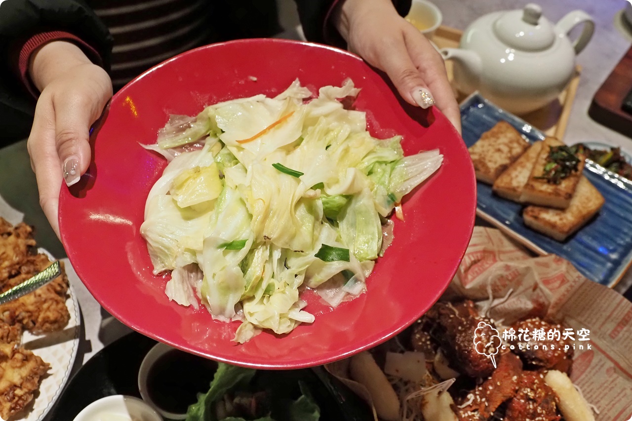 台中韓式料理推薦|親水河畔藏在住宅區道地韓國人蔘雞.泡菜鍋都推推