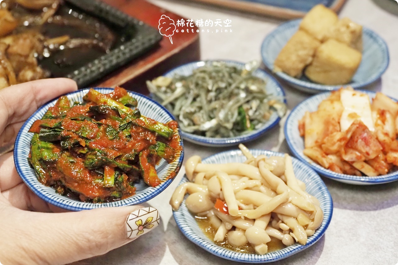 台中韓式料理推薦|親水河畔藏在住宅區道地韓國人蔘雞.泡菜鍋都推推