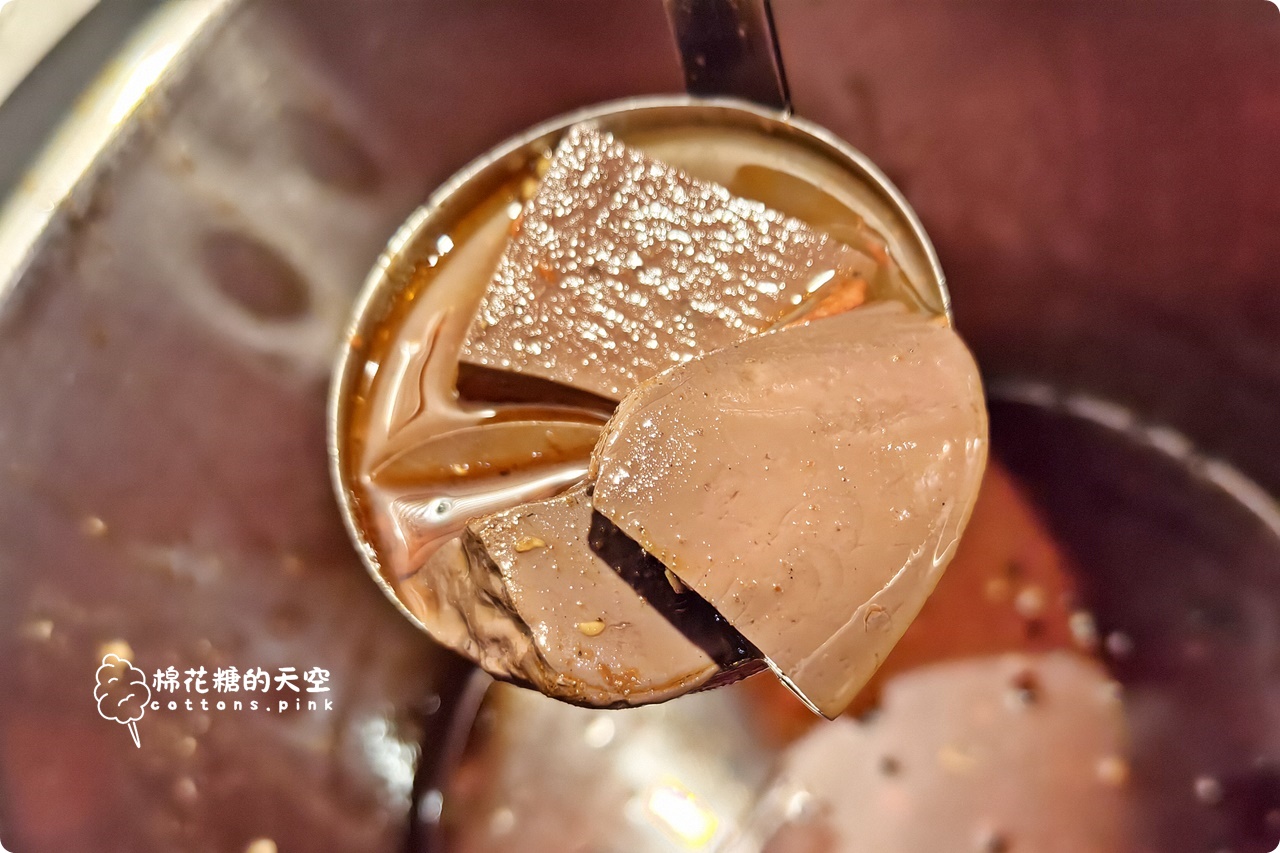 台中一中隱藏版火鍋吃到飽！花漾轉轉鍋兩人開吃這樣點最划算