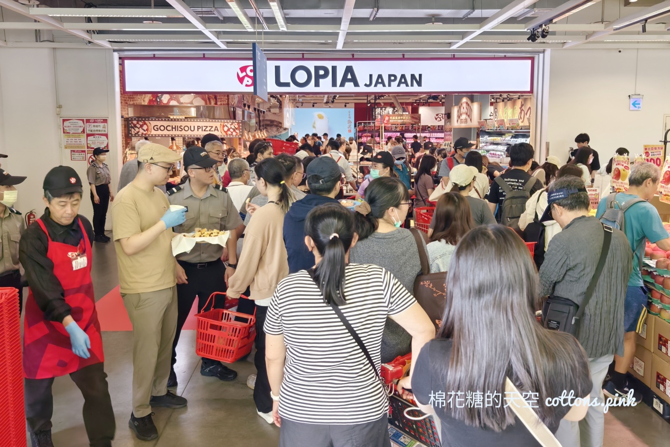 IKEA塞爆！LOPIA日本超市最新分店開幕人潮大爆發！