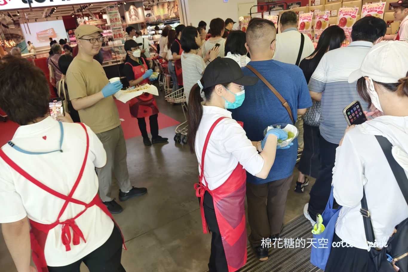 IKEA塞爆！LOPIA日本超市最新分店開幕人潮大爆發！