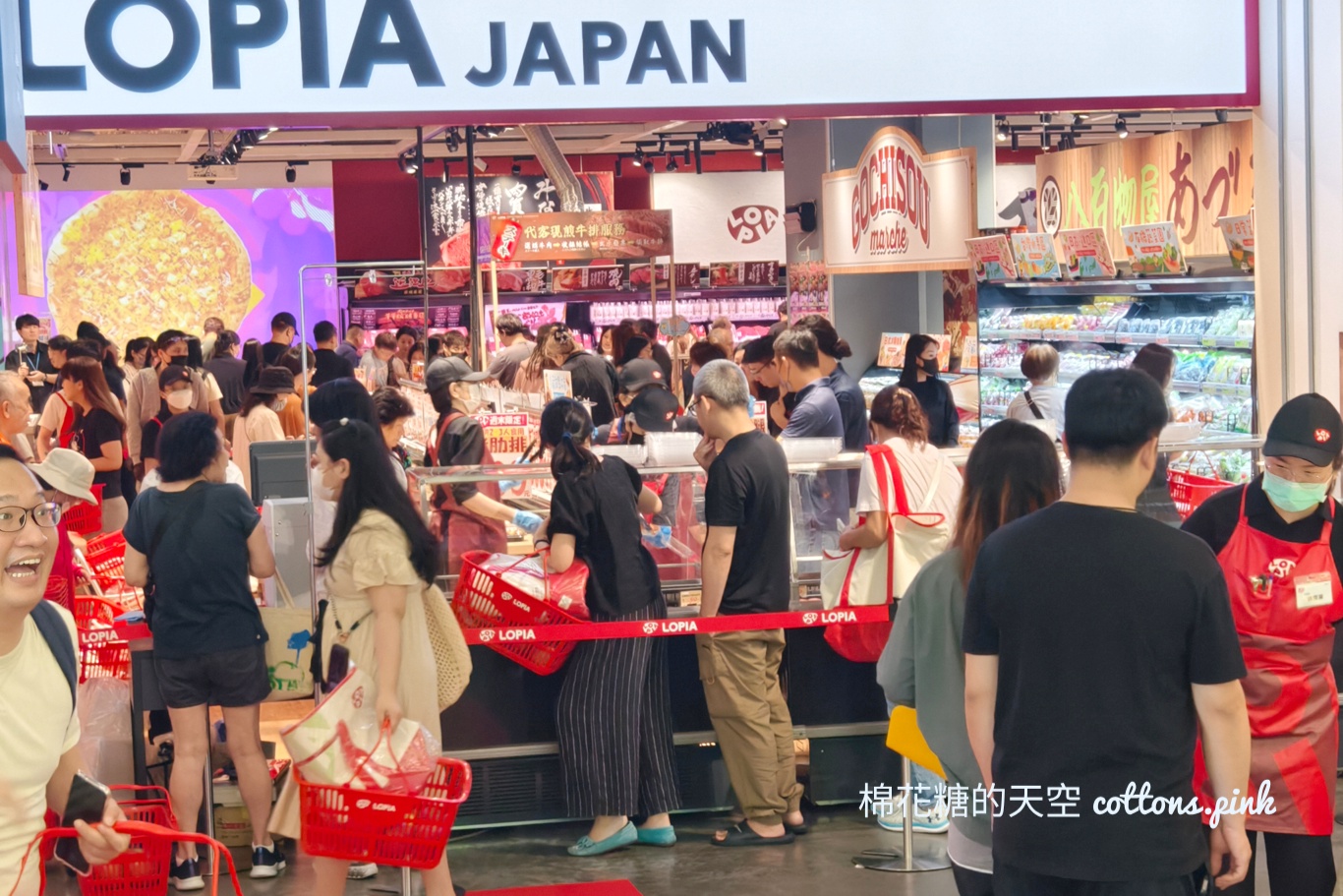 IKEA塞爆！LOPIA日本超市最新分店開幕人潮大爆發！
