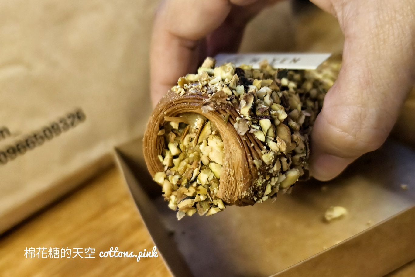 沙鹿可頌專賣店H.YEN最新開心果生乳捲超濃內餡推推 沙鹿可頌專賣店H.YEN最新開心果生乳捲超濃內餡推推