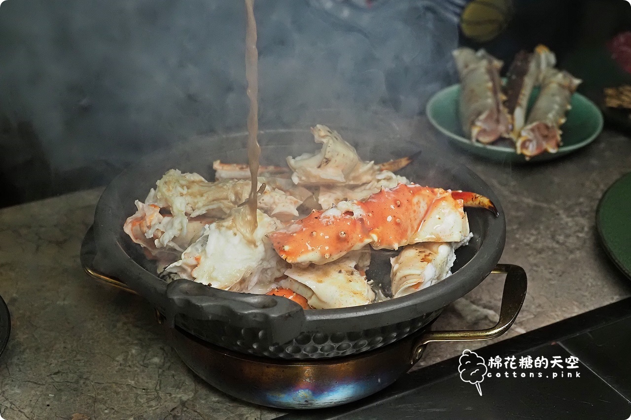 台中燒肉推薦|精誠壹山13海鮮燒烤超彭派！和牛、帝王蟹全包辦