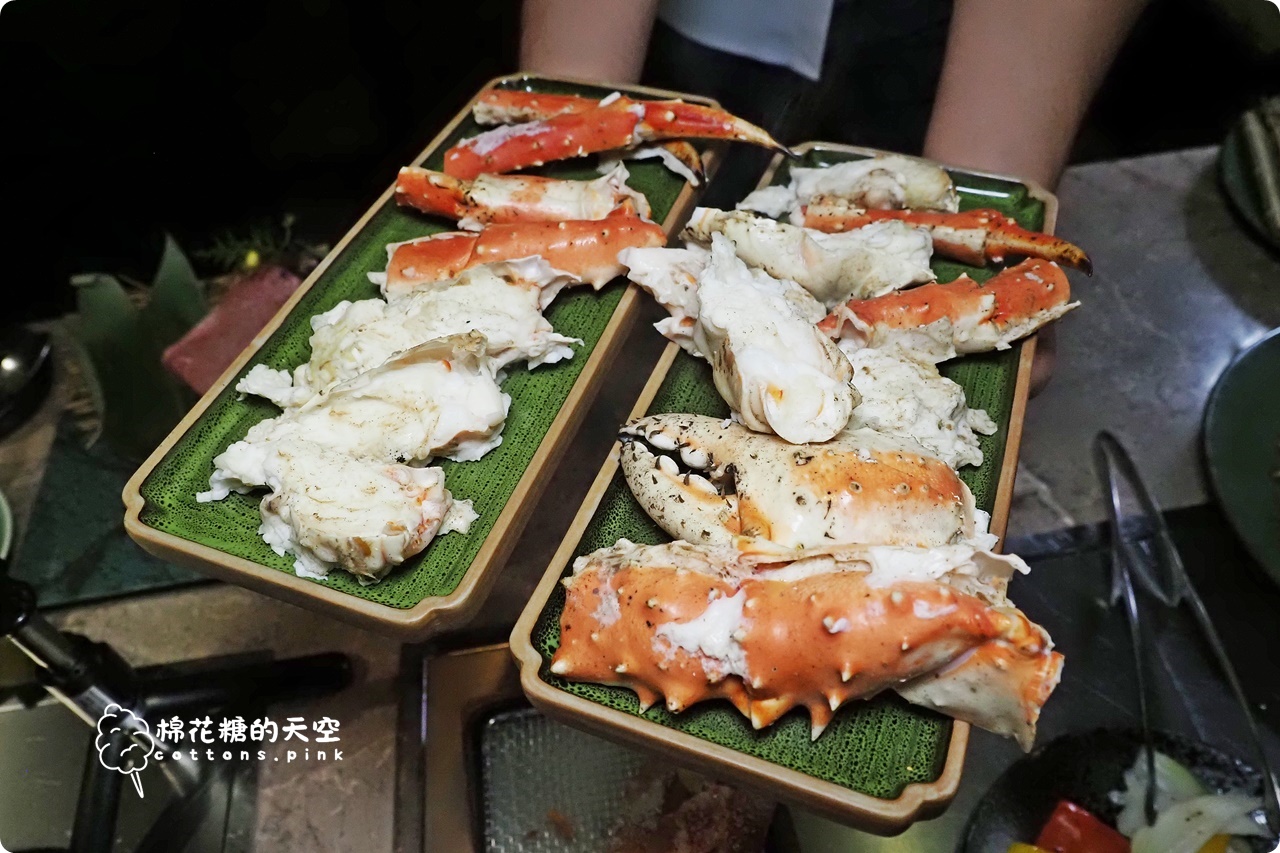 台中燒肉推薦|精誠壹山13海鮮燒烤超彭派！和牛、帝王蟹全包辦