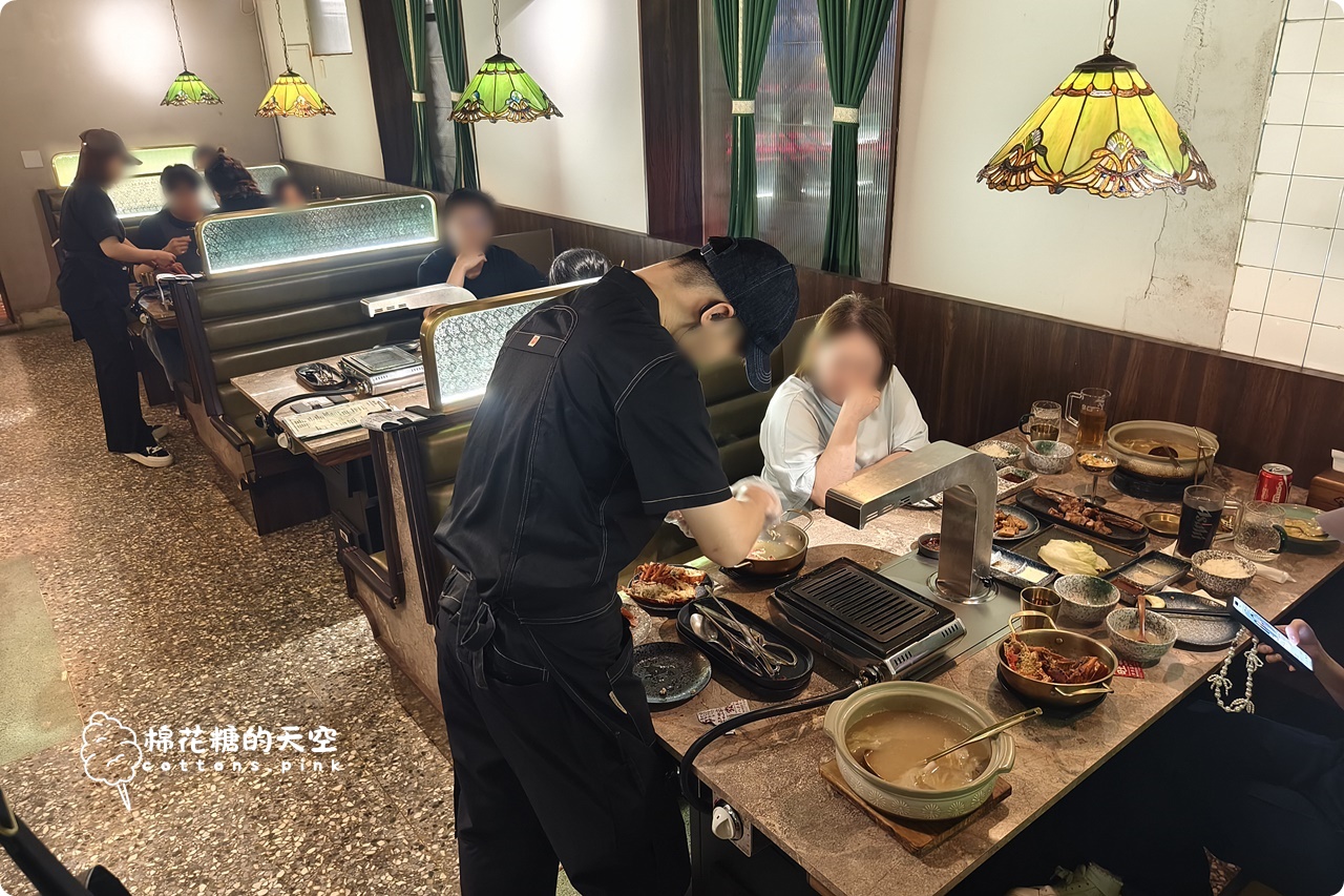 台中燒肉推薦|精誠壹山13海鮮燒烤超彭派！和牛、帝王蟹全包辦