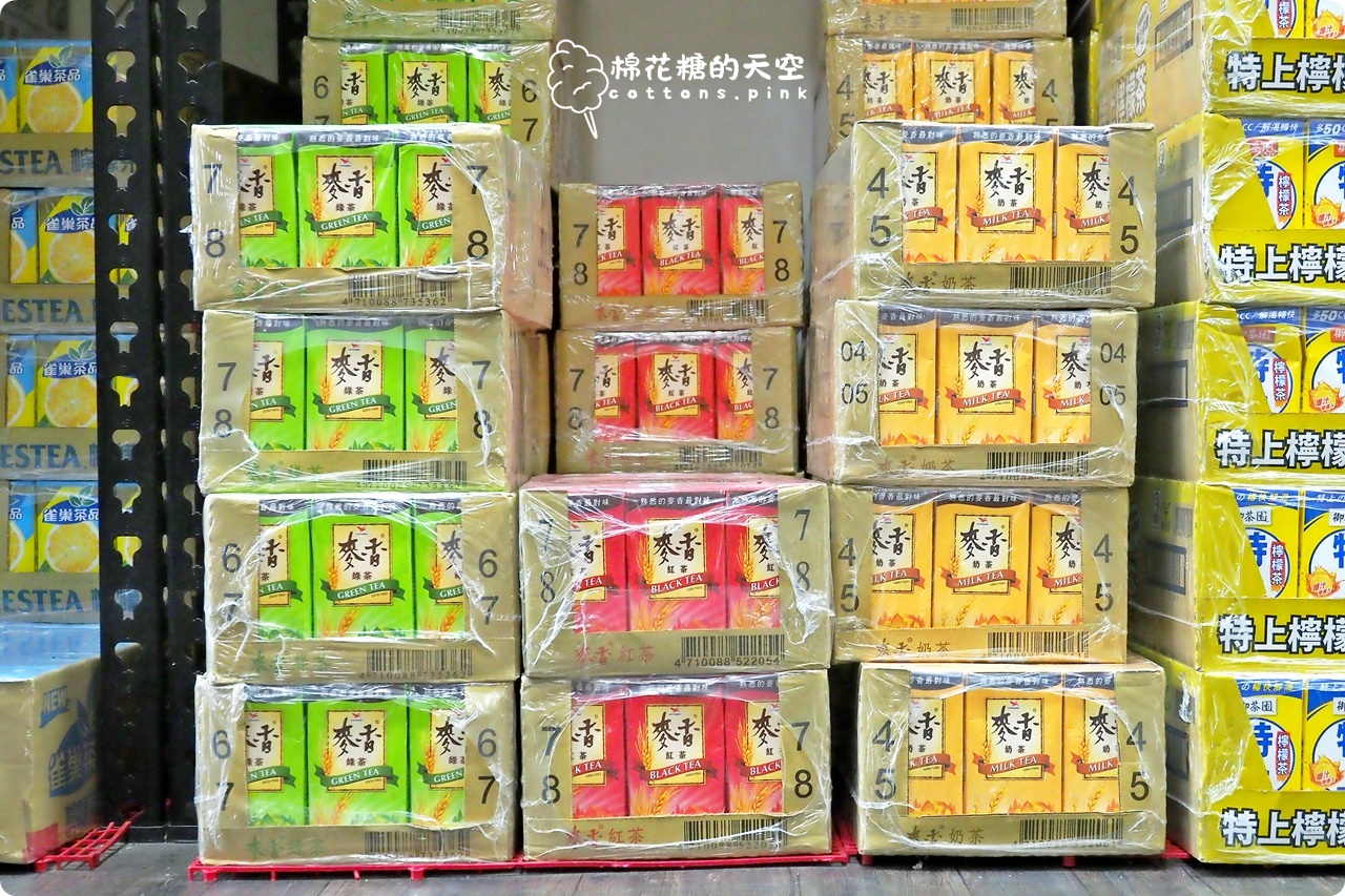 台中批發價囤零食泡麵！台灣e食館中元節特賣超好買~零食牆快來拍