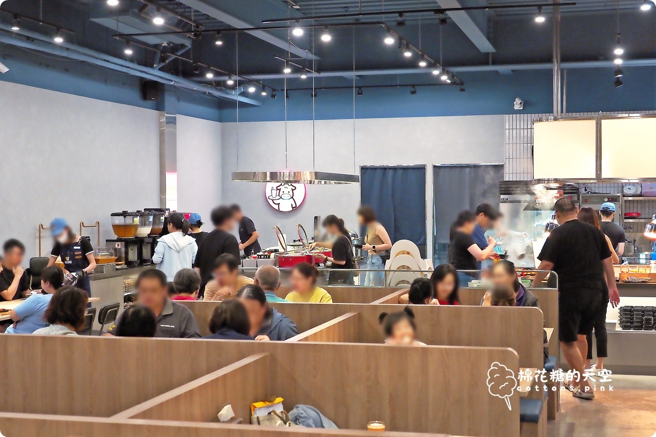 台中吃到飽-牛室炙燒牛排最新分店、元老分店重新開幕！自助吧選擇多
