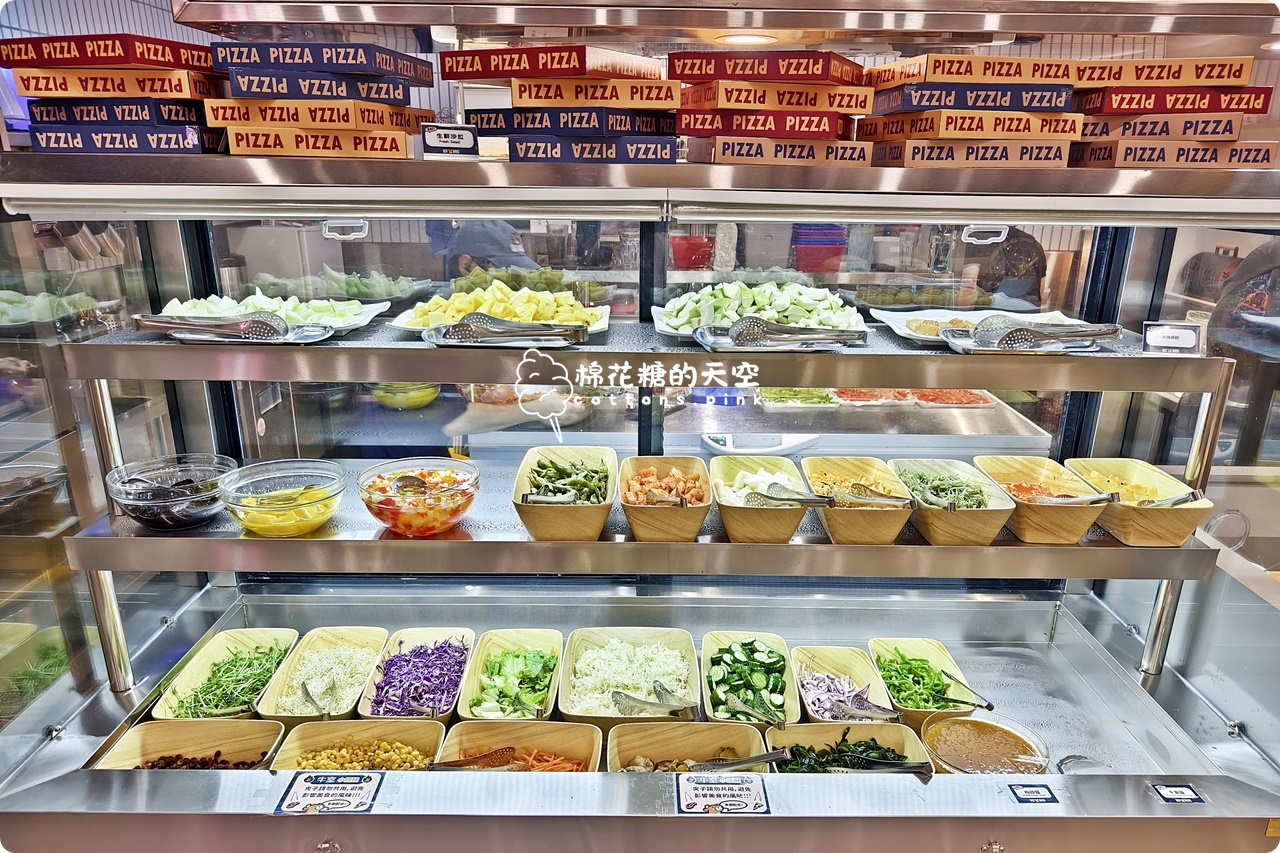 台中吃到飽-牛室炙燒牛排最新分店、元老分店重新開幕！自助吧選擇多