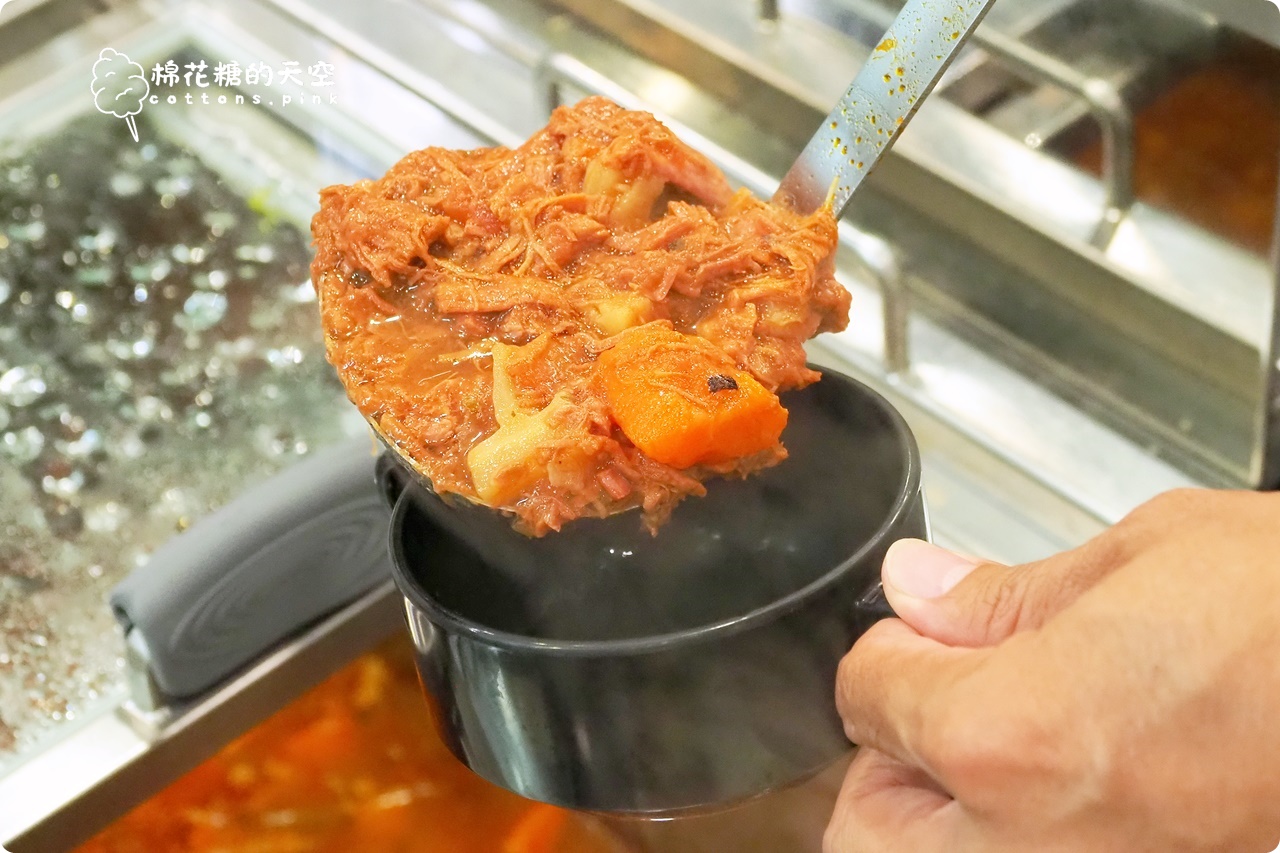 台中吃到飽-牛室炙燒牛排最新分店、元老分店重新開幕！自助吧選擇多