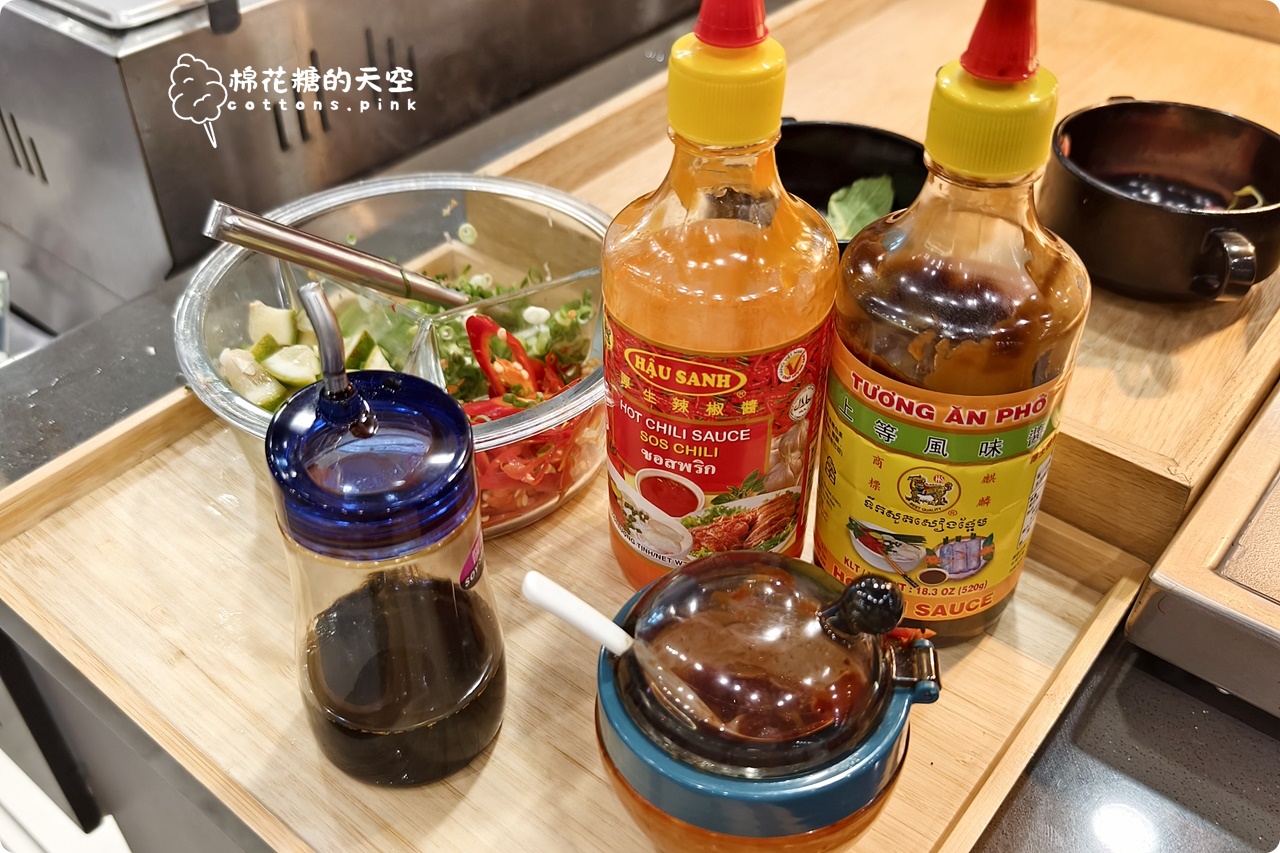台中吃到飽-牛室炙燒牛排最新分店、元老分店重新開幕！自助吧選擇多