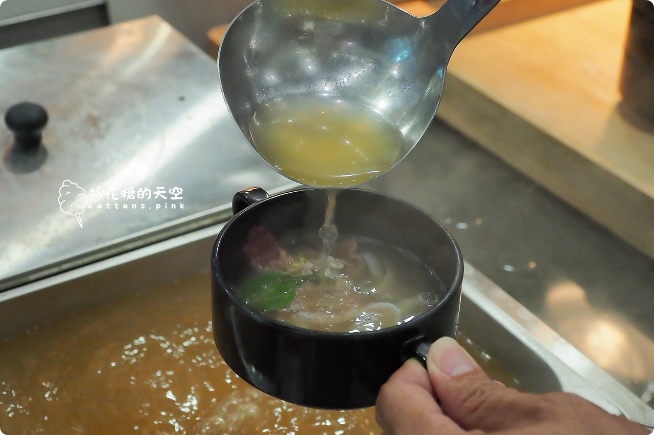 台中吃到飽-牛室炙燒牛排最新分店、元老分店重新開幕！自助吧選擇多