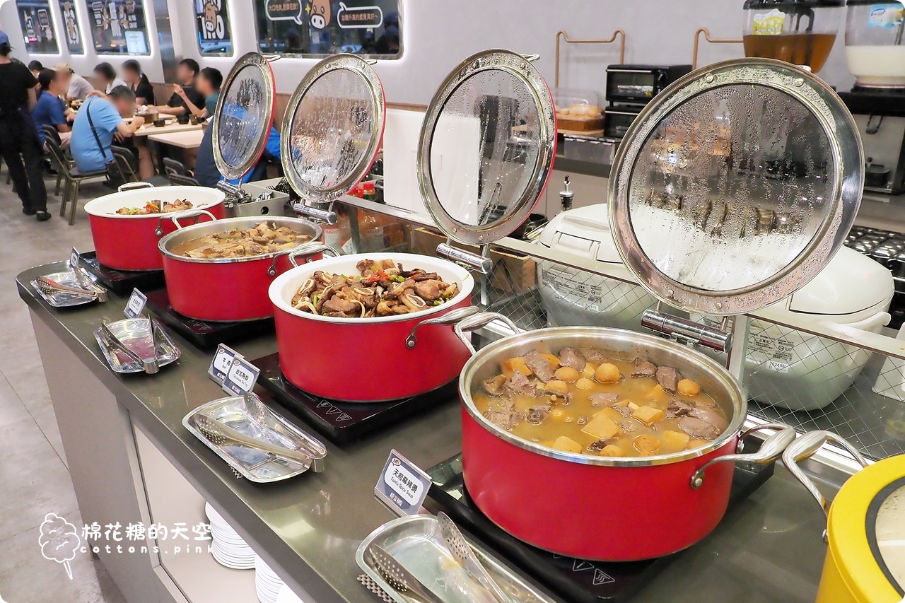 台中吃到飽-牛室炙燒牛排最新分店、元老分店重新開幕！自助吧選擇多