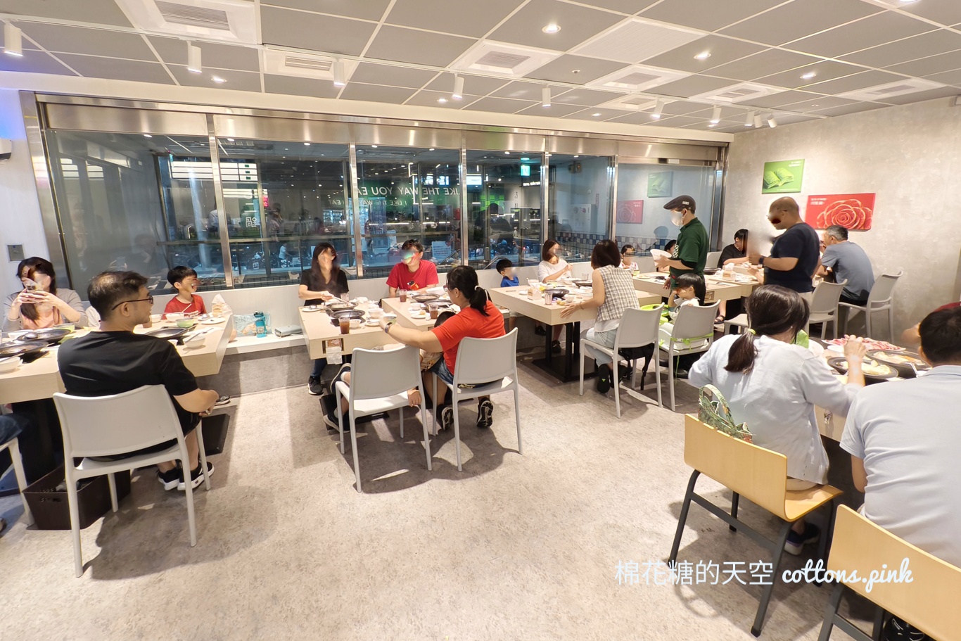 台中石二鍋最新分店～現場就有冬瓜檸檬冰沙而且還是喝到飽的