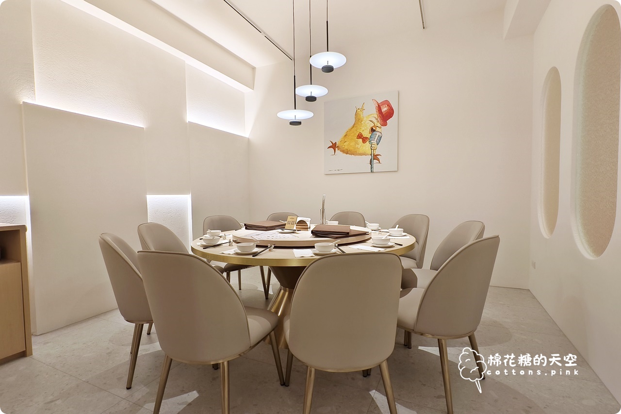 台中公益路商圈新亮點！GOGOGA 極上雞湯 創新中式料理根本雞湯界的愛馬仕