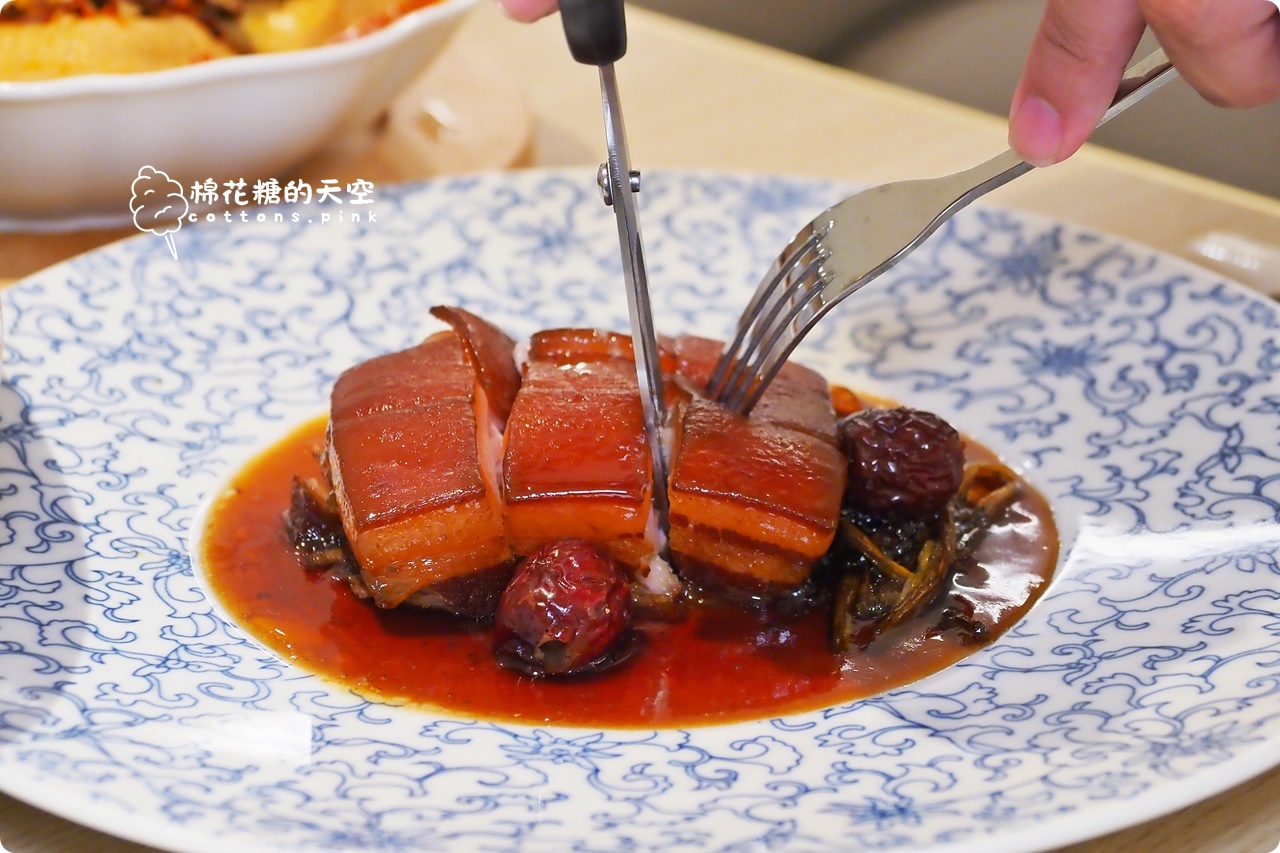 台中公益路商圈新亮點！GOGOGA 極上雞湯 創新中式料理根本雞湯界的愛馬仕