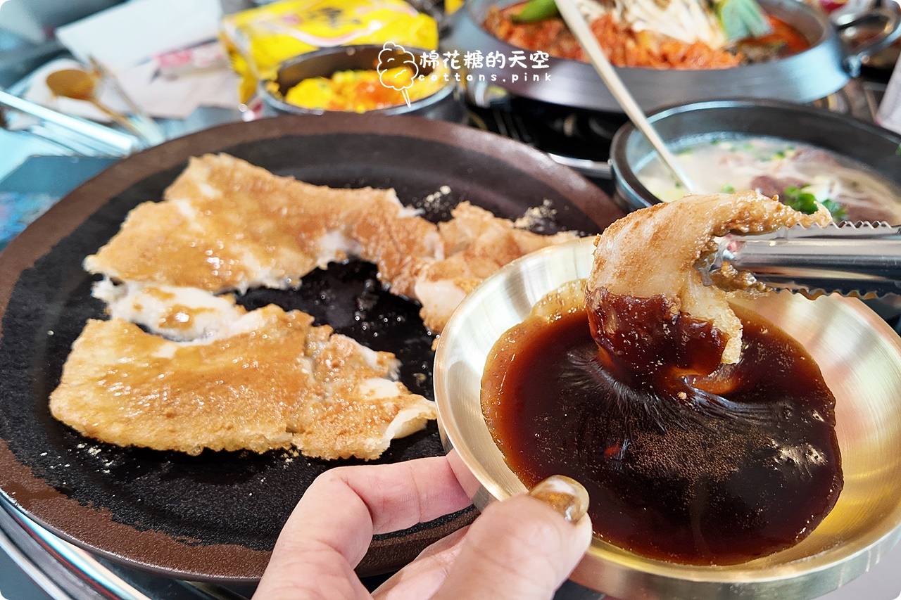 台中公益路最新美食-UNCLE K韓式馬鈴薯排骨鍋台中店開幕就爆人潮！