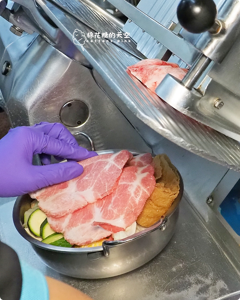 台中北屯火鍋推薦|水滾巴鍋物瓜瓜鍋、麻豆鍋湯頭清甜爽口~平價還有自助吧吃到飽 台中北屯火鍋推薦|水滾巴鍋物瓜瓜鍋、麻豆鍋湯頭清甜爽口~平價還有自助吧吃到飽