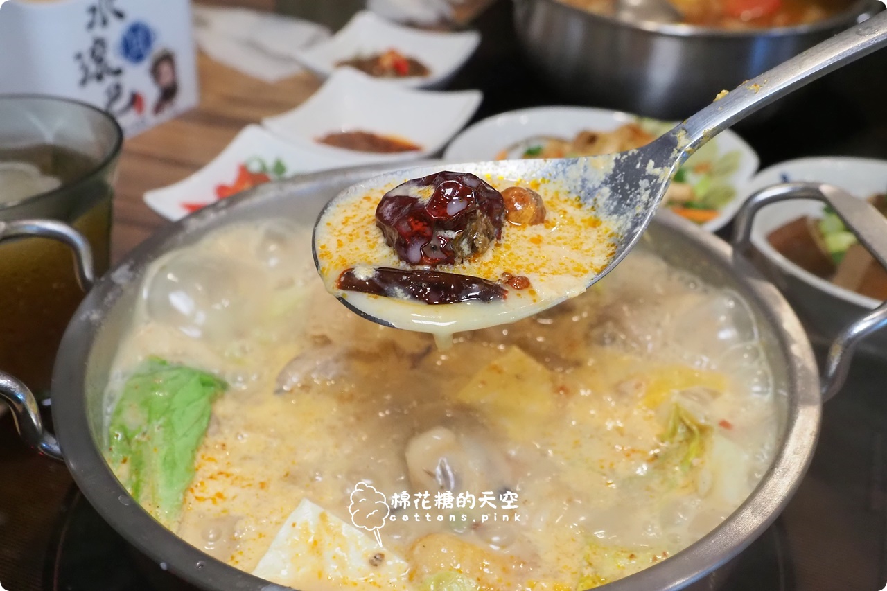 台中北屯火鍋推薦|水滾巴鍋物瓜瓜鍋、麻豆鍋湯頭清甜爽口~平價還有自助吧吃到飽 台中北屯火鍋推薦|水滾巴鍋物瓜瓜鍋、麻豆鍋湯頭清甜爽口~平價還有自助吧吃到飽