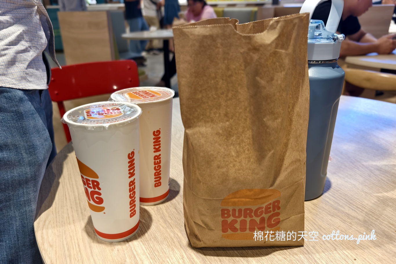 躺著看電影不是夢!台中電影院文心秀泰丹普廳還有零食.飲料吃到飽