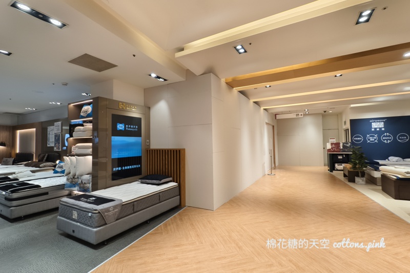 台中也要有旭集啦！饗食天堂升級版台中店正在裝修中～