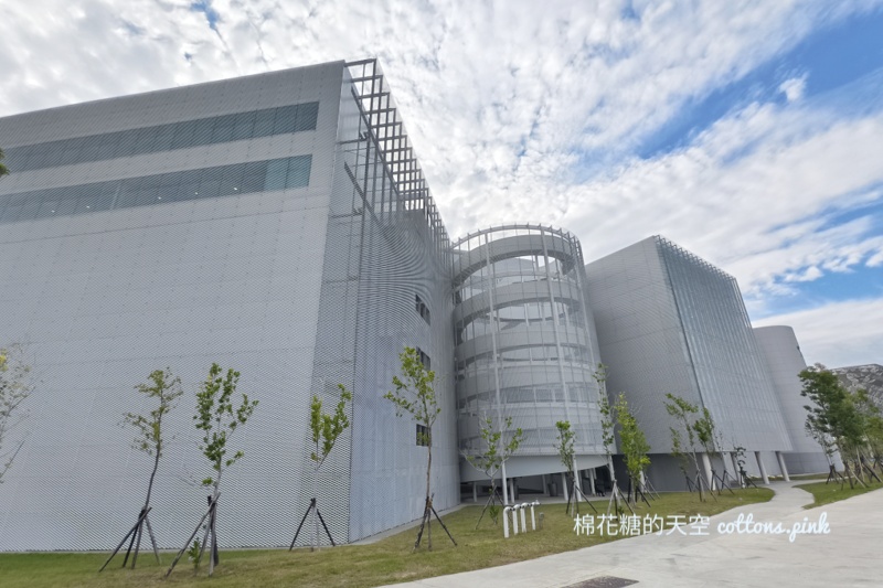 台中最美新景點-綠美圖結合綠地、圖書館與美術館~美到傻眼 台中最美新景點-綠美圖結合綠地、圖書館與美術館~美到傻眼
