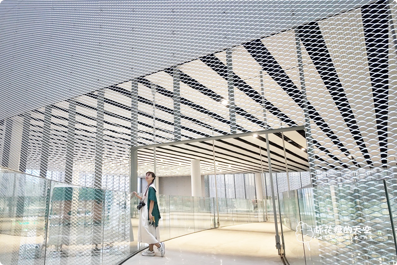 台中最美新景點-綠美圖結合綠地、圖書館與美術館~美到傻眼 台中最美新景點-綠美圖結合綠地、圖書館與美術館~美到傻眼