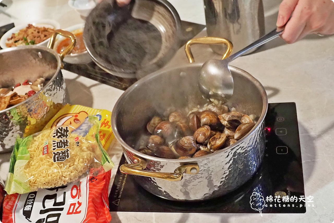 台中海線必吃火鍋！宇良食梧棲店升級2.0～自助吧吃到飽超狂登場！