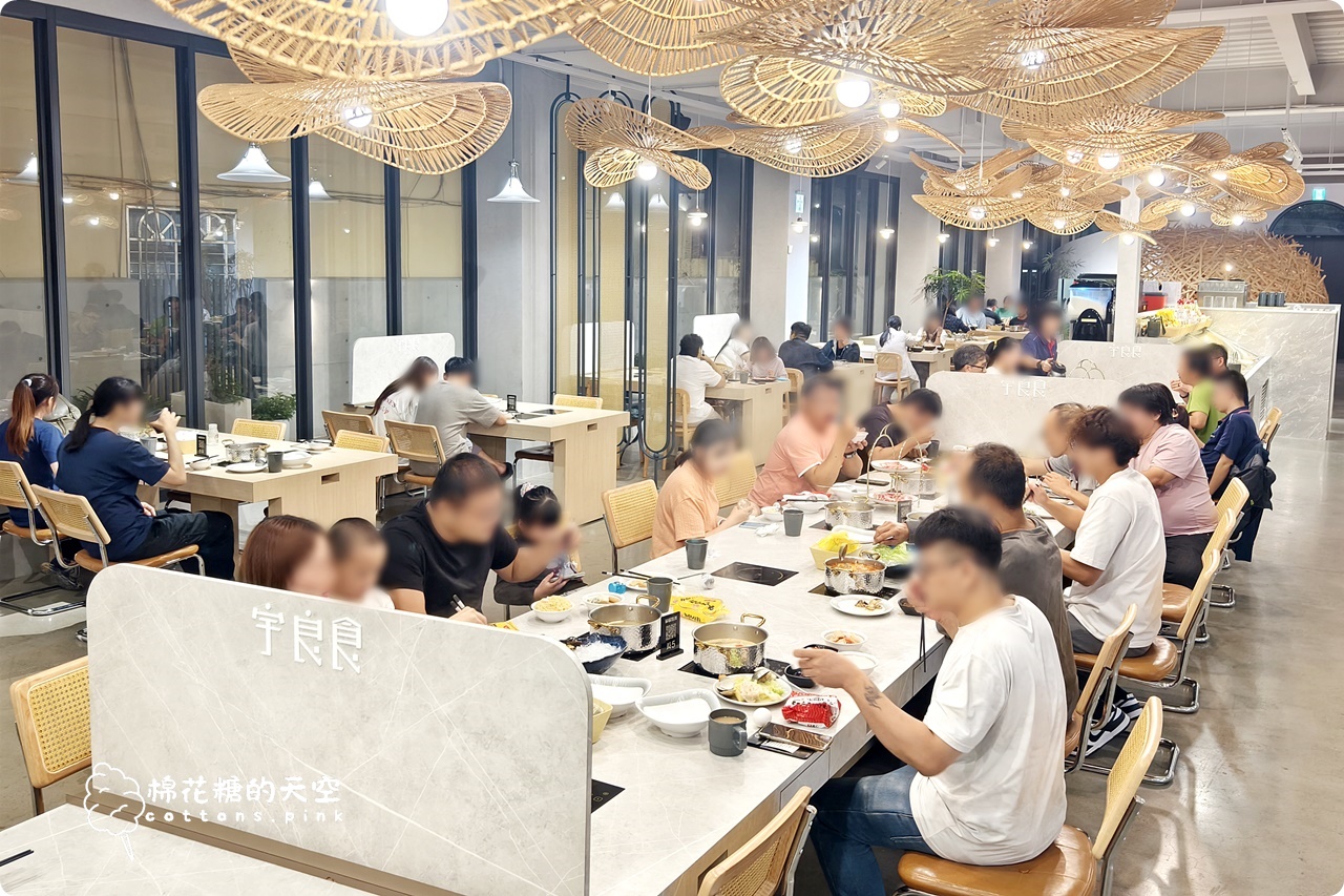 台中海線必吃火鍋！宇良食梧棲店升級2.0～自助吧吃到飽超狂登場！