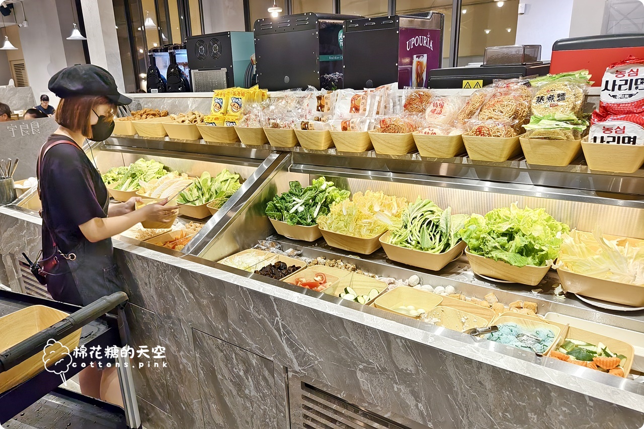 台中海線必吃火鍋！宇良食梧棲店升級2.0～自助吧吃到飽超狂登場！