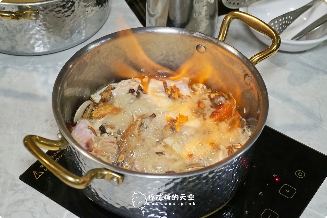 台中海線必吃火鍋！宇良食梧棲店升級2.0～自助吧吃到飽超狂登場！