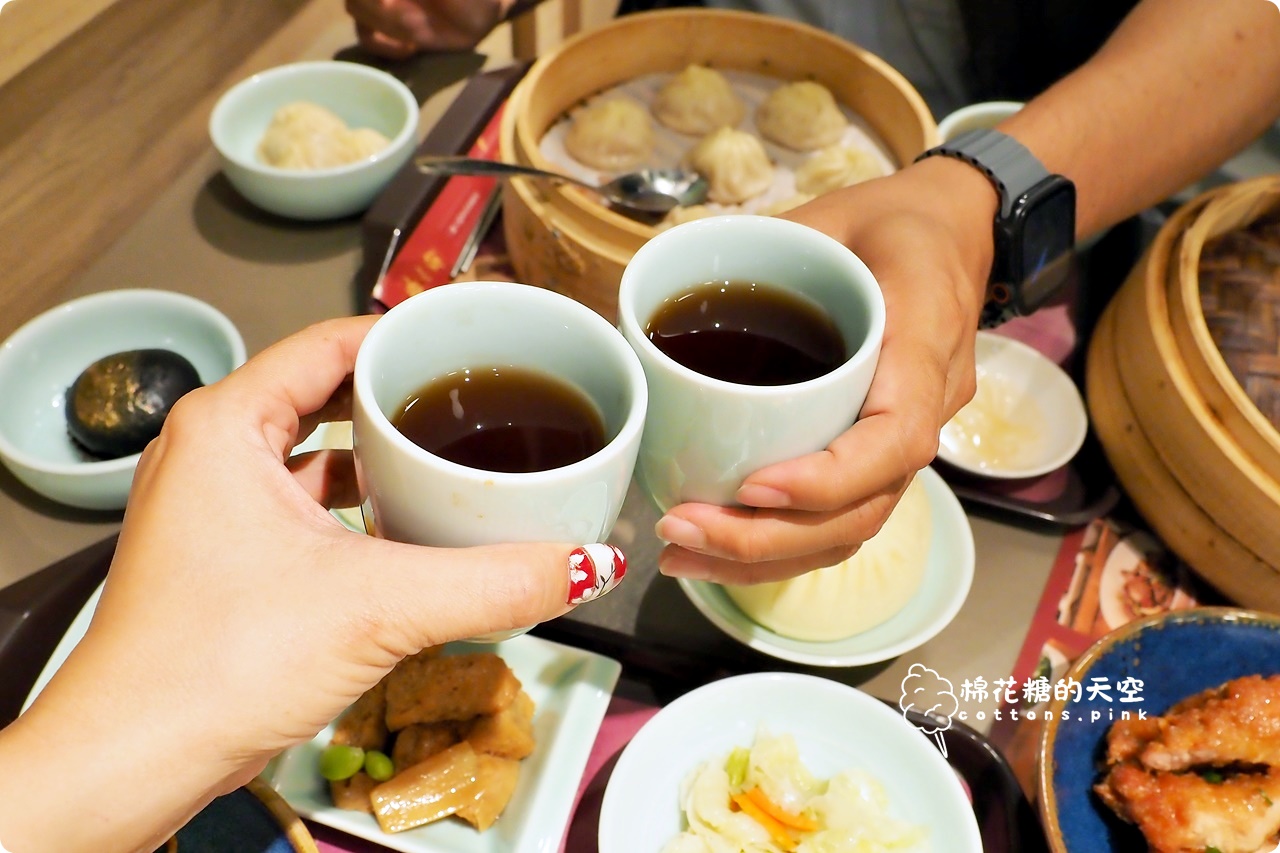 台中新光美食-沁園春最新品牌"春小廚"進駐，現做小籠包變身個人套餐