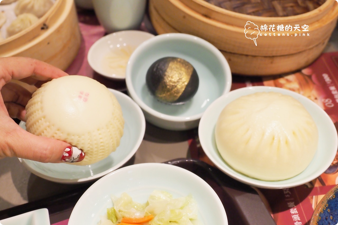 台中新光美食-沁園春最新品牌"春小廚"進駐，現做小籠包變身個人套餐